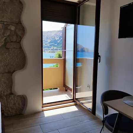 Krstulja Apartmán *
