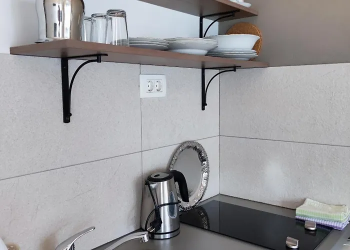 Krstulja Apartment *